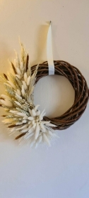 Dried Wicker Wreath Design in Natural Earth Tones